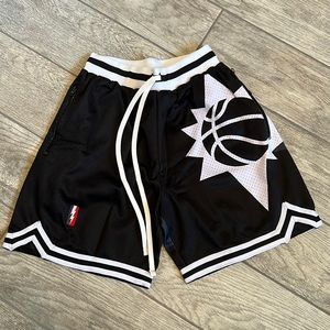 COLLECT + SELECT  phoenix suns SWINGMAN SHORTS XS